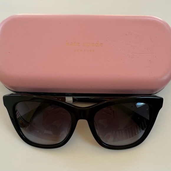 Kate Spade NY Black Alexane Hello Sunshine Sunglasses NWT - Picture 1 of 8